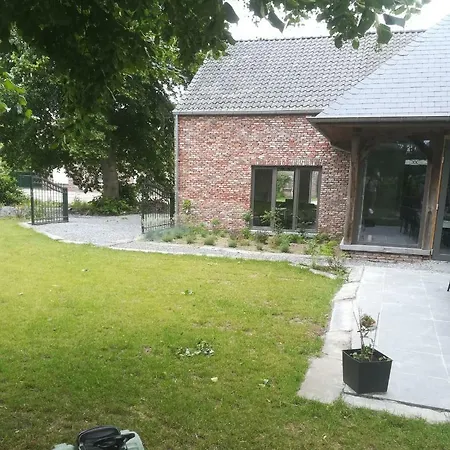 Bij De Lindeboom Villa Maaseik Exterior photo